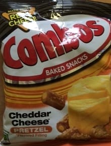 Combos Cheddar Cheese Pretzels (179g)